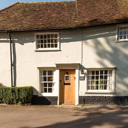 Miller Cottage A Luxury 1550'S Cottage In The Historic Centre Of Saffron Walden Eksteriør bilde